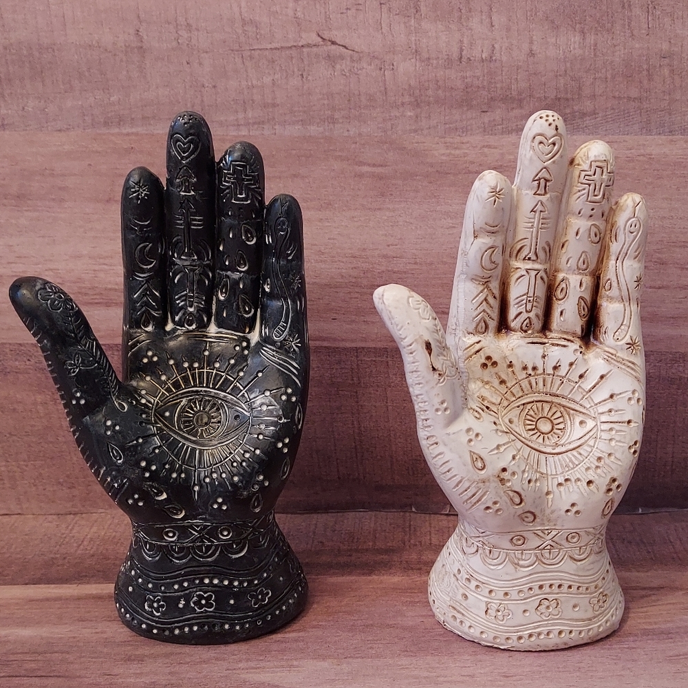Decorative Hand Statue Pair - Black & White Mystical Palm Décor